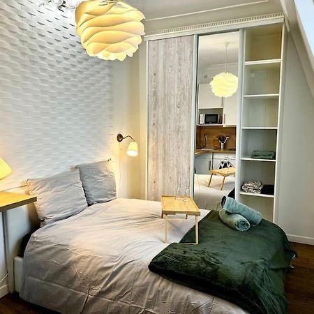 Champs-Elysees - Suite For 2 People Paris Extérieur photo